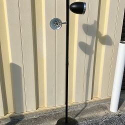 Standing Modern 5’ Lamp