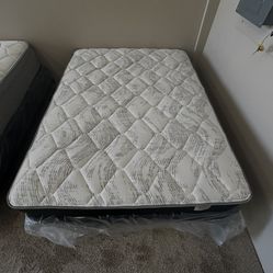 AMERICAN BEAUTY REST 10” mattress 