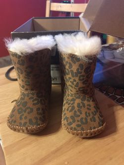 Leopard UGG BOOTS SIZE 1