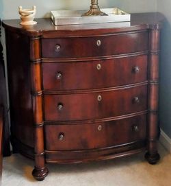 Broyhill Charlestown Cherry Antique Replica bureau/side table