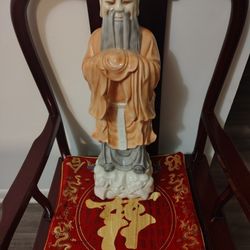 Antique Chinese Porcelain Figurine