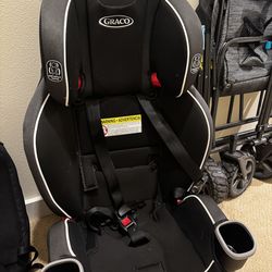 Graco 3-in-1 car seat
