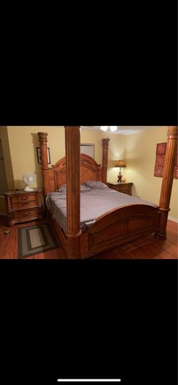 King size bedroom set