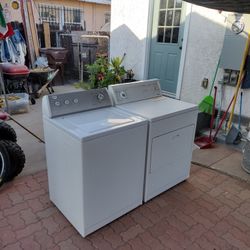 Washer And Gas Dryer 
