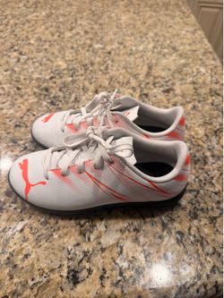 Indoor soccer shoes size 1