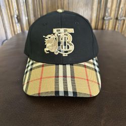 BURBERRY Hat