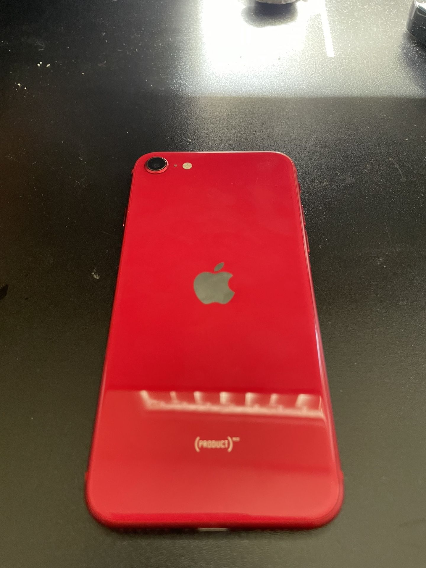 iPhone SE (2020)