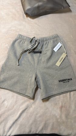 Essentials fear of god color dark oat size small