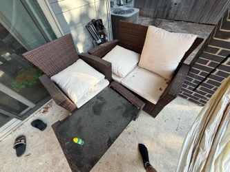 USED Outdoor Wicker Patio Furniture Set