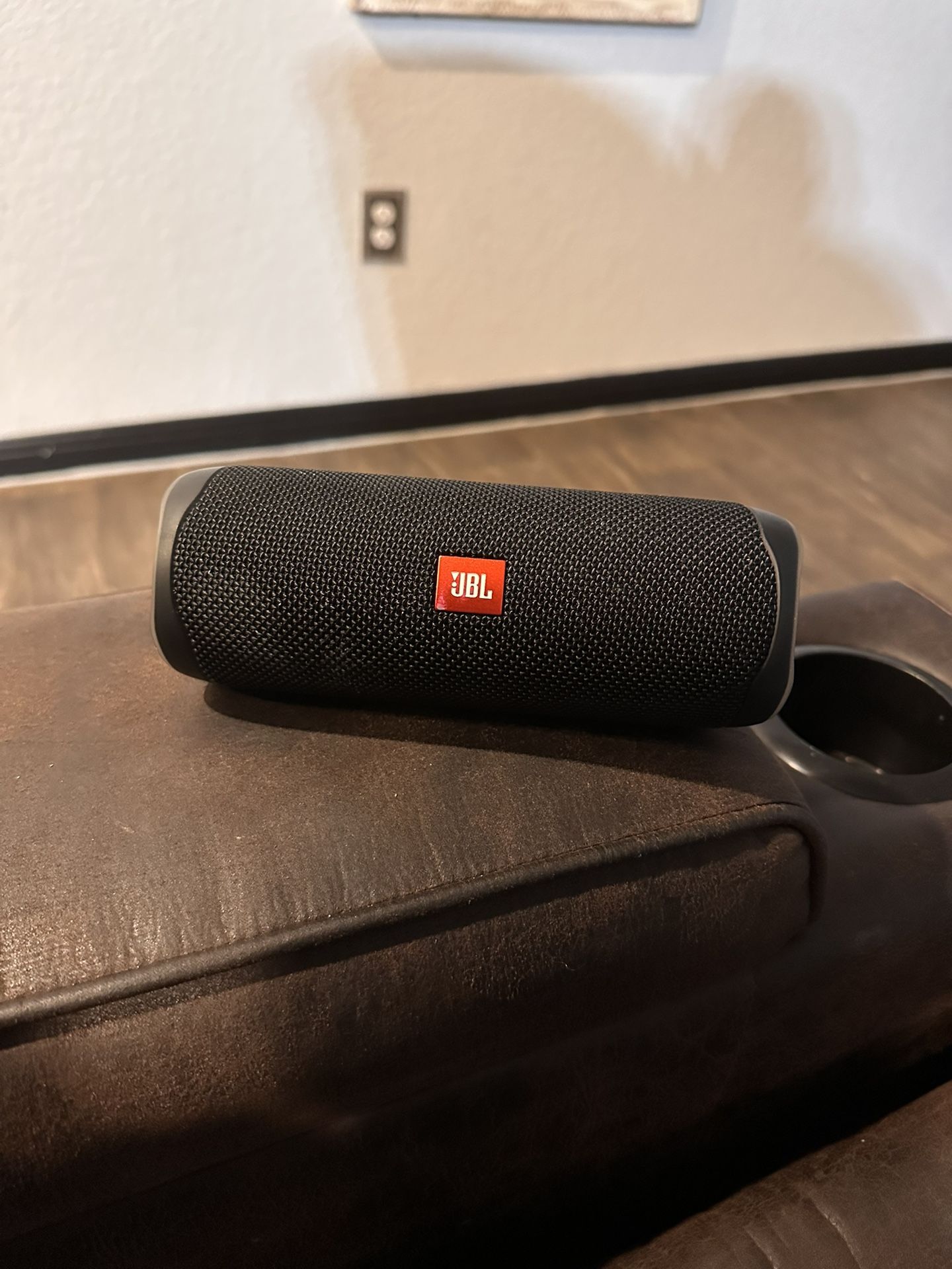 JBL Flip 5 Speaker