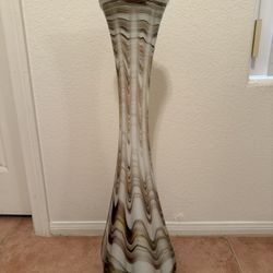 Large Mid-Century Bohemian style hand-blown art glass vase 