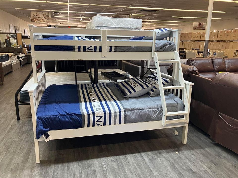 📌Chapman White Wood Twin Over Full Bunk Bed