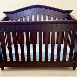 Beautiful Sleigh Wooden Crib