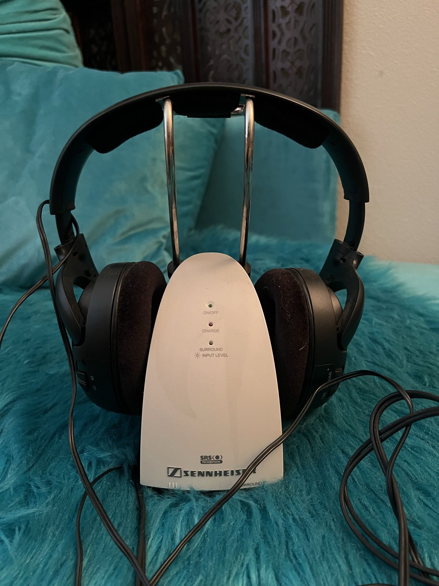 Wireless Sennheiser Headphones in Excellent Condition