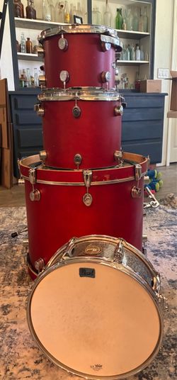 4 pc PDP FS series drum kit