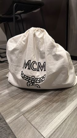 Authentic Reversible Liz Shopper MCM Large Bag & Aren Continental Wallet in Visetos