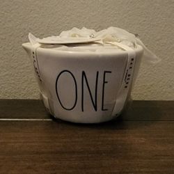 Rae Dunn White Measuring Cups