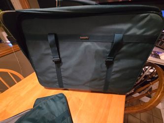 Samsonite  large luggage suitcase with carry on bag