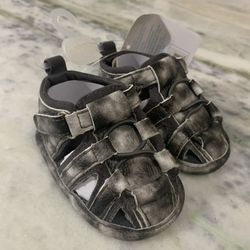 NWT Baby Sz 2 3-6 months