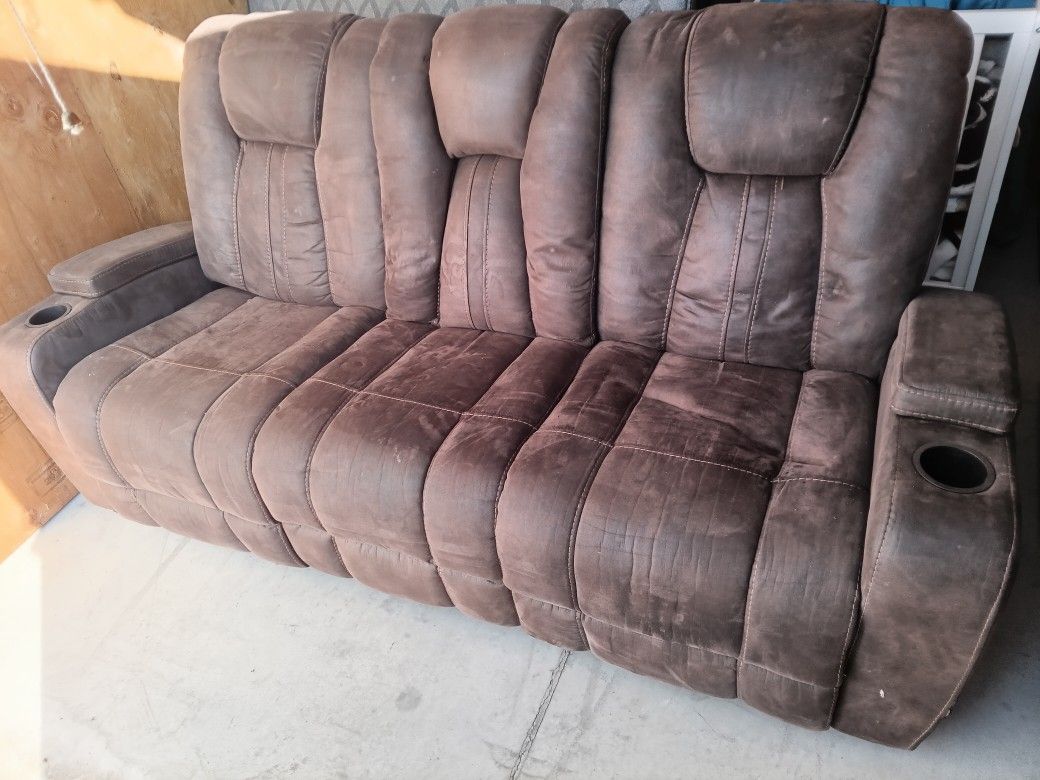 3 Seat/Recliner Couch