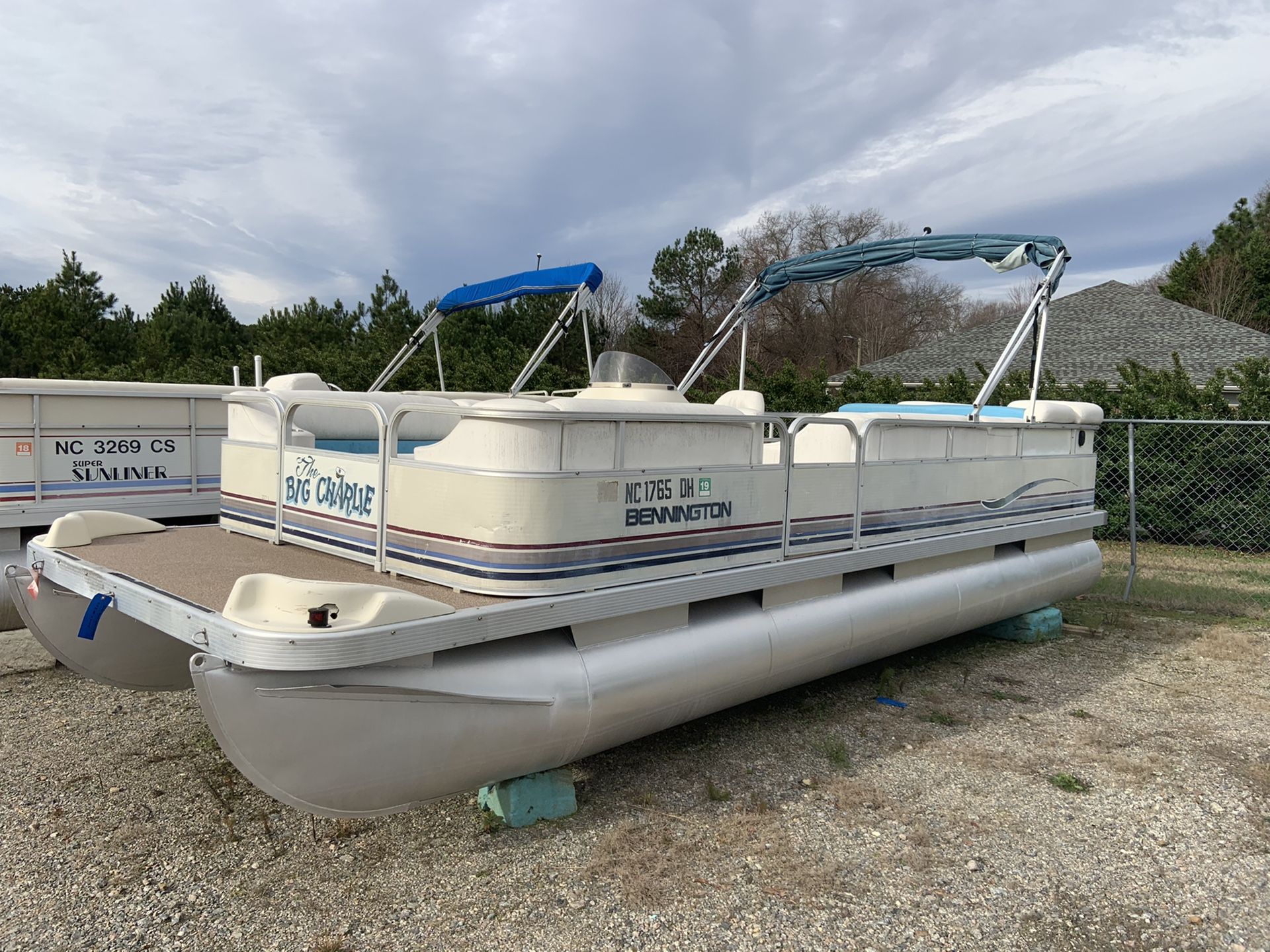 2000 Bennington 227L Pontoon Boat for Sale in Denver, NC OfferUp