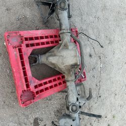 Rear differential 03 Tahoe