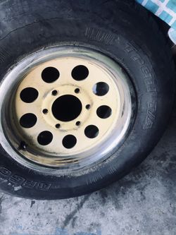 2 Truck Wheels With Beauty Rings