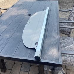 Nissan Rogue Retractable Cargo Cover