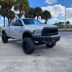 Dodge ram 2500 Cummins