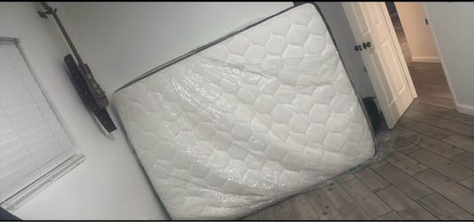 Queen size mattress