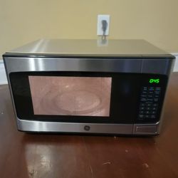General Electric Stainless Steel Countertop Microwave 