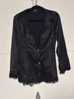 Vonda satin blazer in black with lace Size M