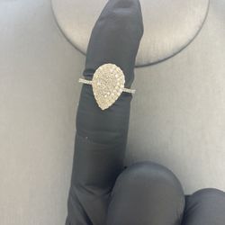 Diamond Ring 10kt yellow gold special price 