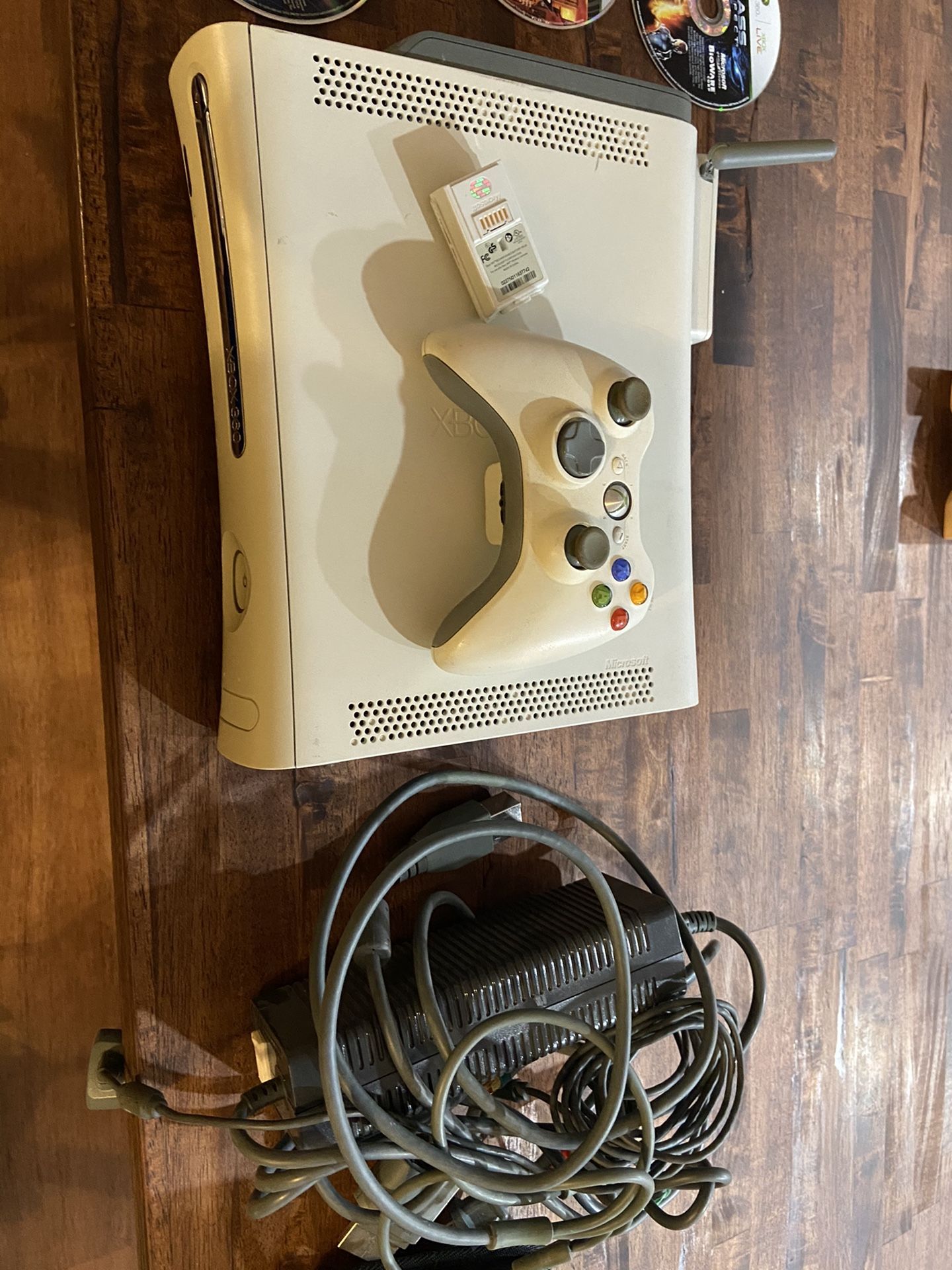 Xbox 360 + 10 Games