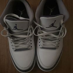 Jordan 3’s Midnight Navy’s (Size 9 N Half)