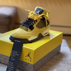 Jordan 4 Lightning ⚡️