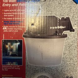 FS : Dust Till Dawn Mercury Vapor 100 Watt Exterior Light