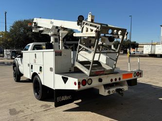 2014 Ford F-550 Chassis