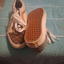 Vans men size 9