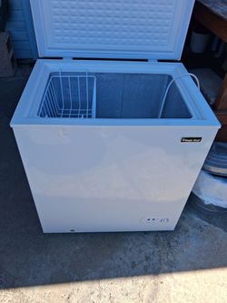 Magic chef chest freezer