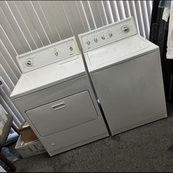 KENMORE WASHER AND GAS DRYER 