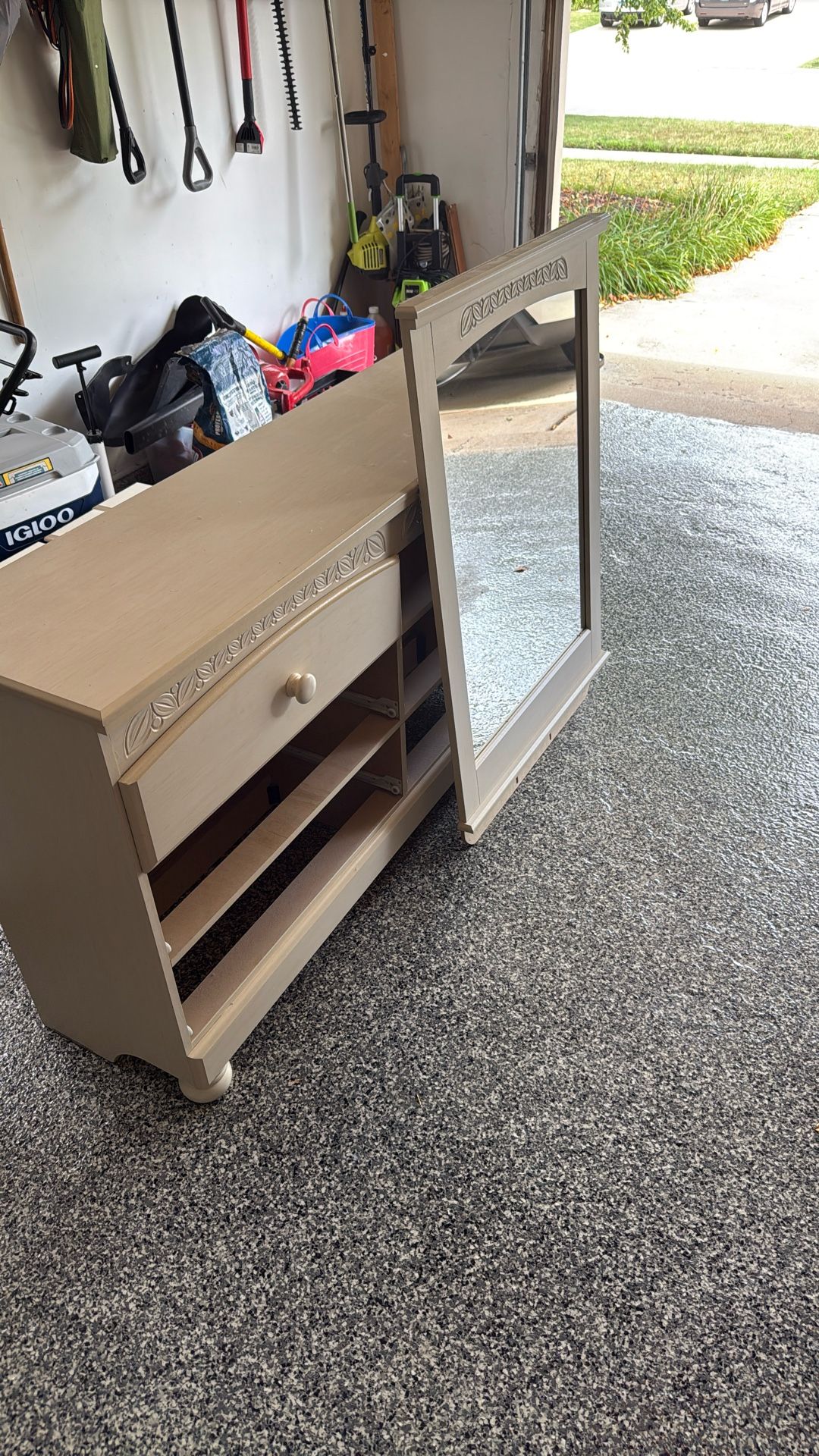 Mirror Dresser 6 Drawers