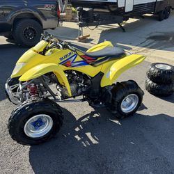 Suzuki 250 Quad