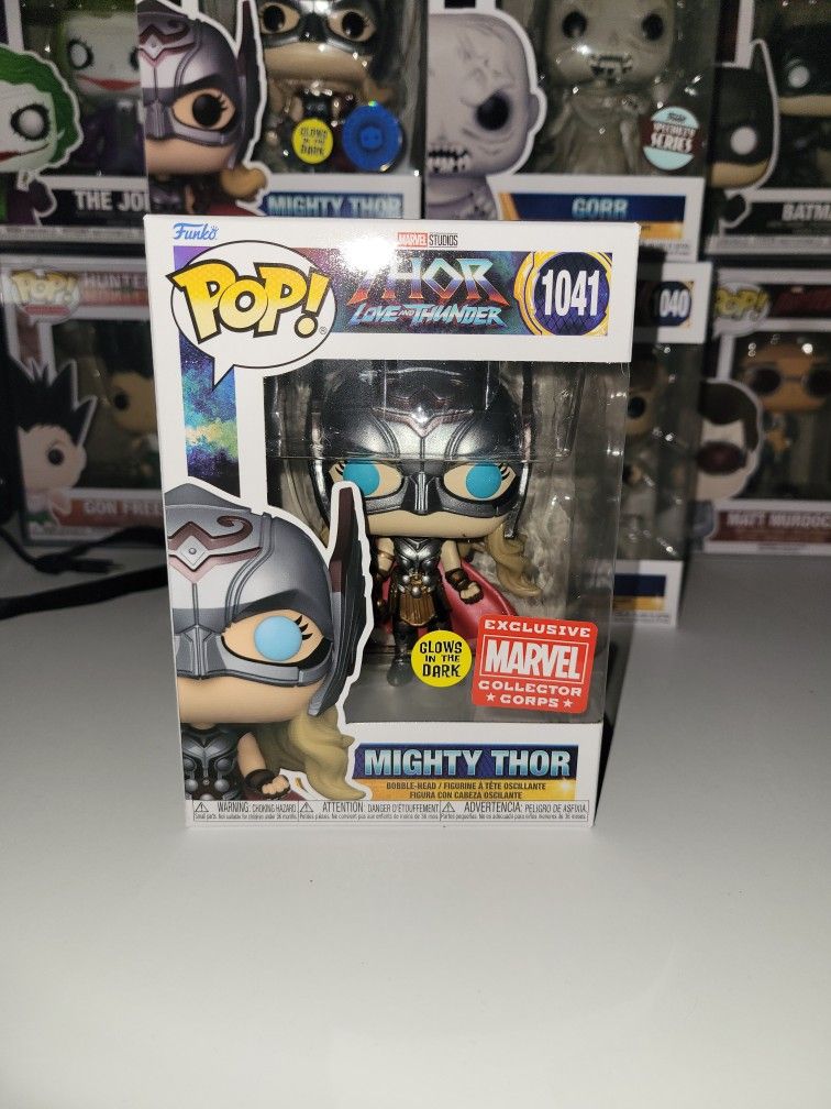 Mighty Thor MCC Exclusive GITD
