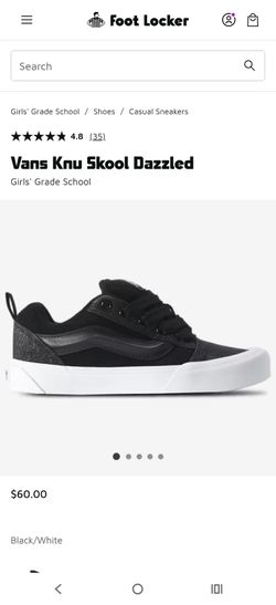 Girls youth vans black and white