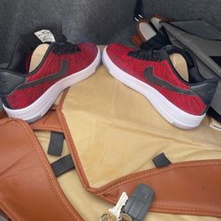 Nikes Red