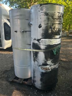 Semi Truck Fuel Tanks