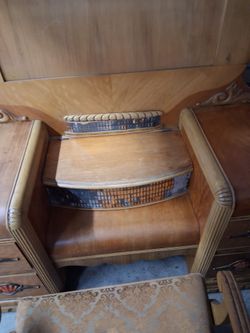 Art deco  vanity