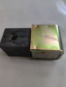Sporlan normally closed Solenoid Valve 24 V.