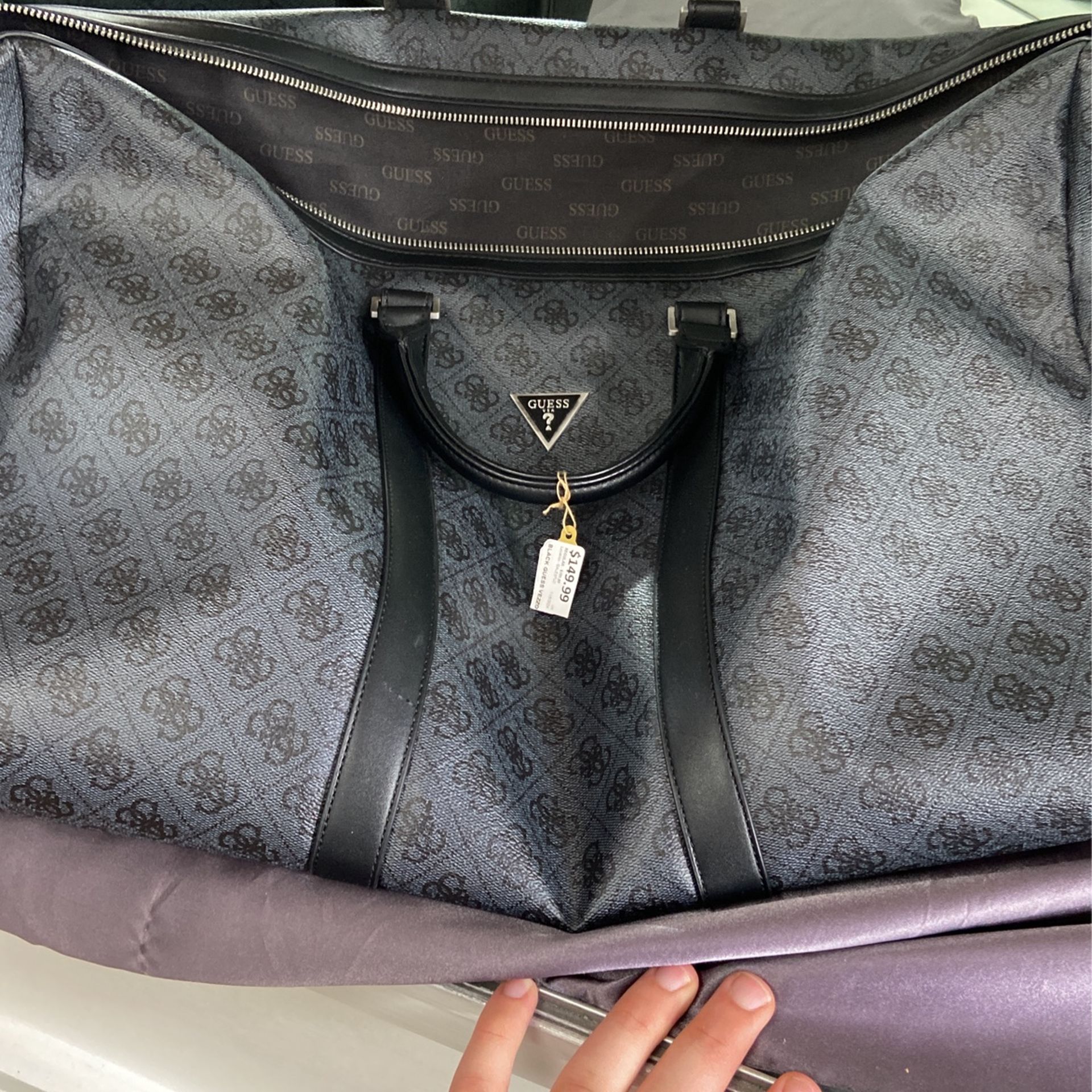 Black Guess Vezzo la duffle Bag 